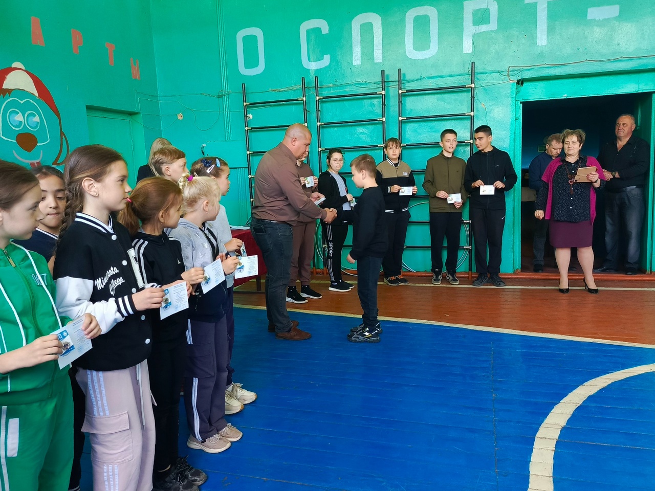 Знак отличия ГТО.